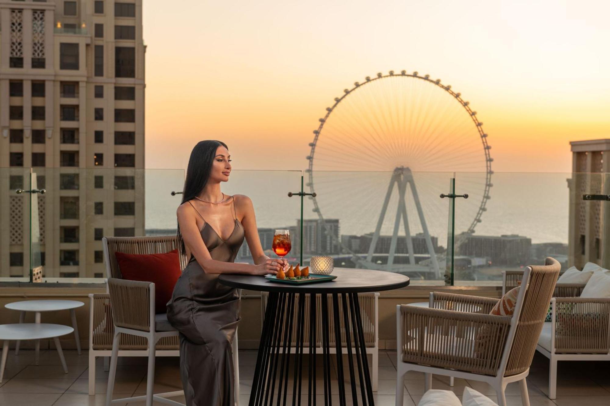 Delta Hotels By Marriott Jumeirah Beach, Dubaj Kültér fotó